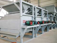 中厚機(jī)械干式磁選機(jī)：怎樣選擇破碎生產(chǎn)線設(shè)備