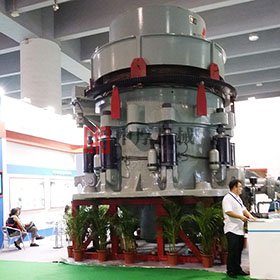中厚機(jī)械：一臺(tái)全自動(dòng)雷蒙磨粉機(jī)要多少錢(qián)