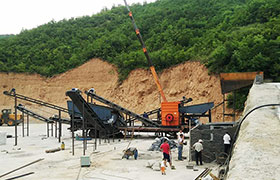 移動方箱式破碎機(jī),箱式移動破碎站廠家